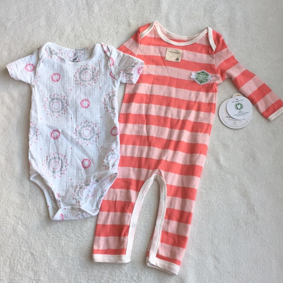 Burt's Bees Baby Other - Baby girl BUNDLE